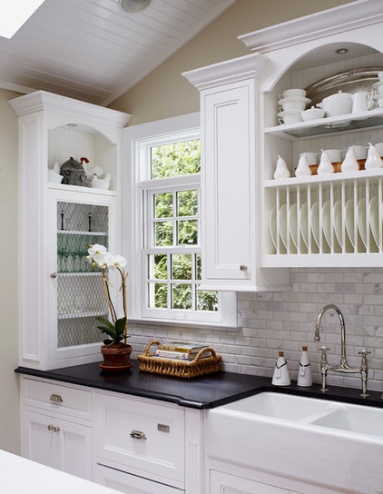 traditional kitchen by Jules Duffy Designs