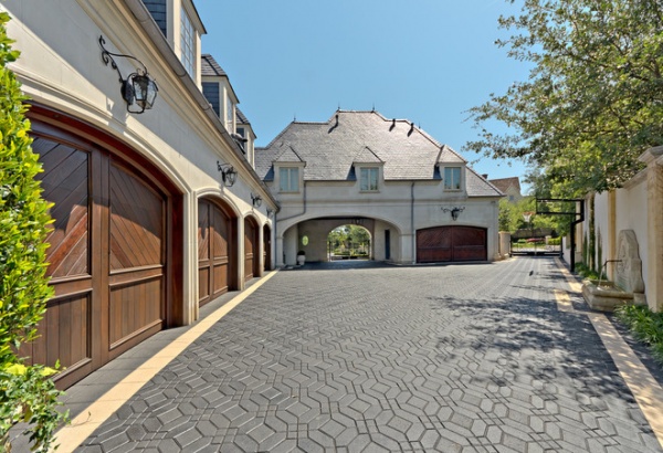 traditional garage and shed by Harold Leidner Landscape Architects