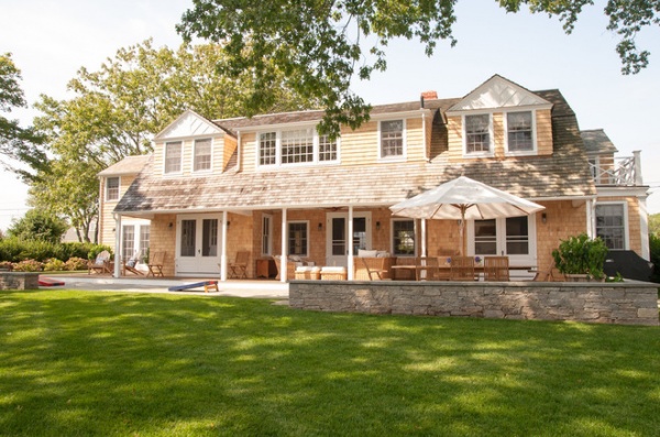 beach style exterior by allee architecture + design, llc