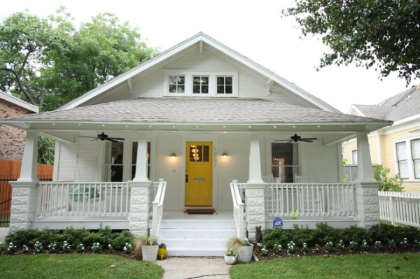 exterior 1920 Craftsman Rehab in Houston Heights Historic District