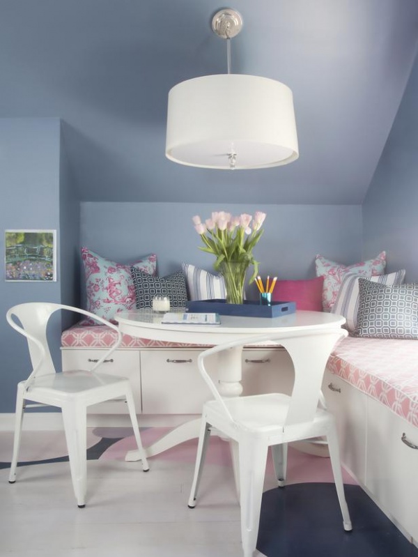 Kid-Sized Table and Banquette Seating for Homework : Designers' Portfolio