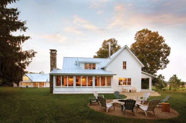 farmhouse exterior by Lendrum Photography LLC