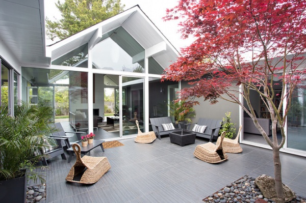 midcentury patio by Klopf Architecture