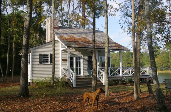 traditional exterior by Gerald D. Cowart, AIA, LEED AP