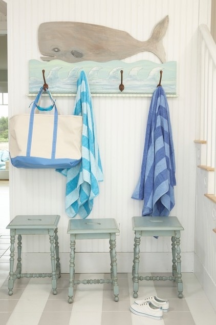 beach style entry by Tracey Rapisardi Design