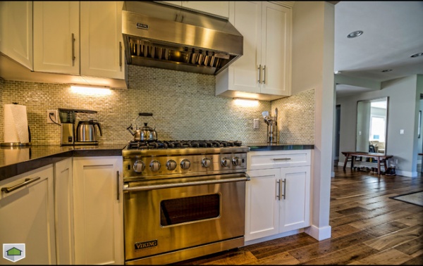 traditional kitchen by SOD BUILDERS, INC.