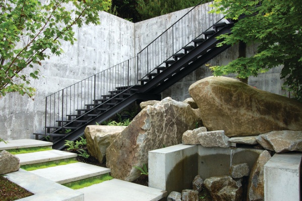 contemporary staircase by Robert Hutchison Architecture