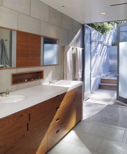 Modern Bathroom by Levy Art & Architecture