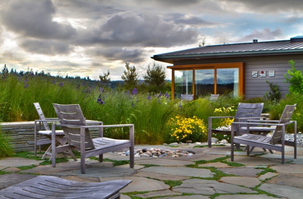 Beach Style Patio by Paul R Broadhurst + Associates