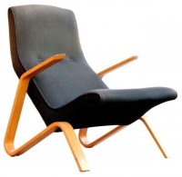 Objects of Desire: Grasshopper-Inspired Lounge Chairs Step Lively