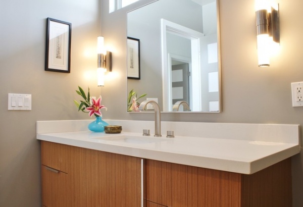 Midcentury Bathroom by Kimberley Bryan