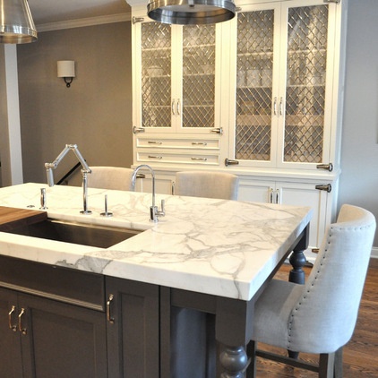 Traditional Kitchen by Rebekah Zaveloff | KitchenLab