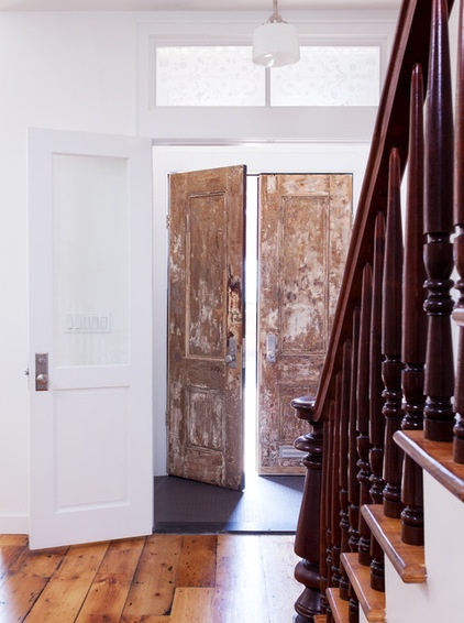 Transitional Entry by Bonaventura Architect