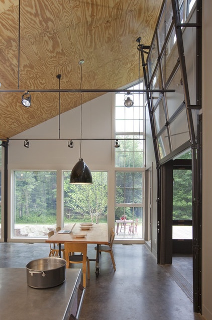 Contemporary Dining Room by Burr & McCallum Architects