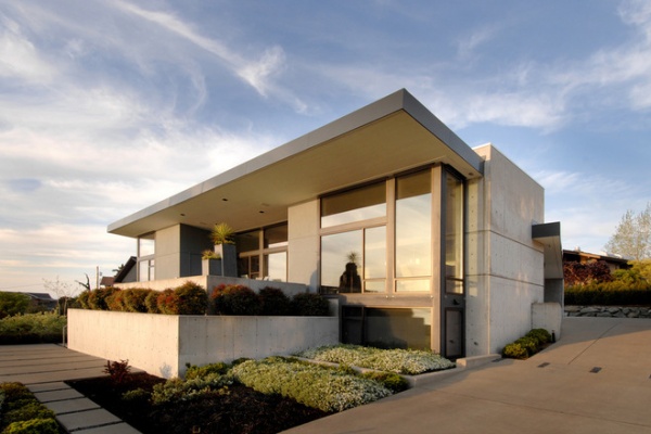 Modern Exterior by Coop 15 Architecture