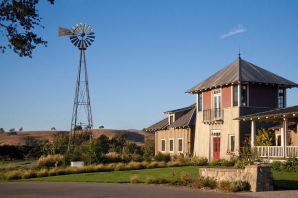 Farmhouse Exterior by Tom Meaney Architect, AIA