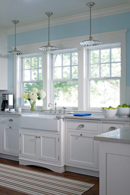 Farmhouse Kitchen by Signature Kitchens