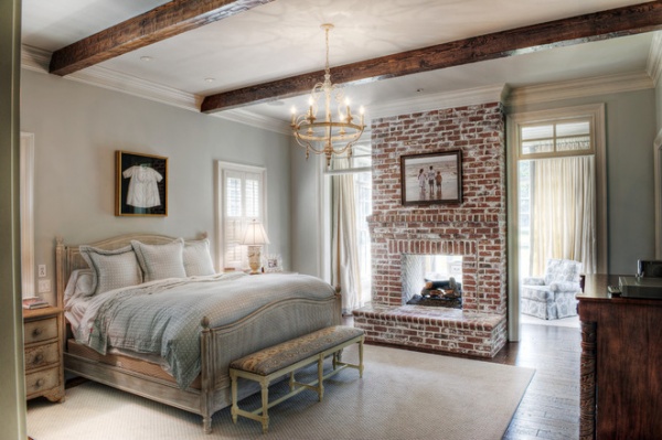 Traditional Bedroom by Gabriel Builders Inc.