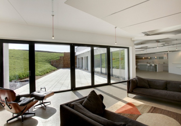 Contemporary Family Room by Seymour-Smith Architects