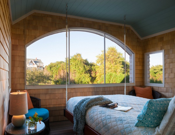 Beach Style Porch by George Penniman Architects, LLC