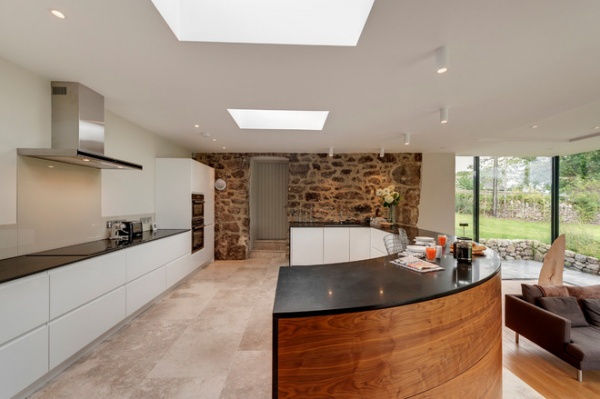 Contemporary Kitchen by van Ellen + Sheryn Architects