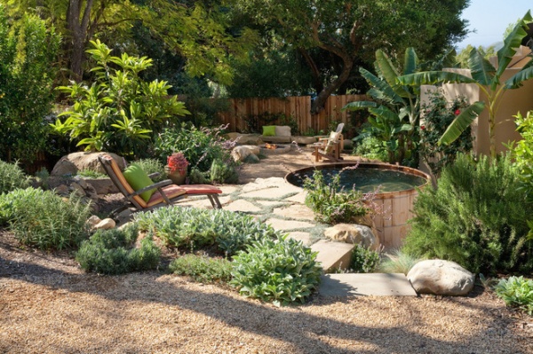 Contemporary Landscape by Margie Grace - Grace Design Associates