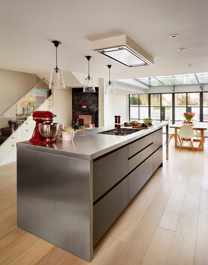 Contemporary Kitchen by Roundhouse