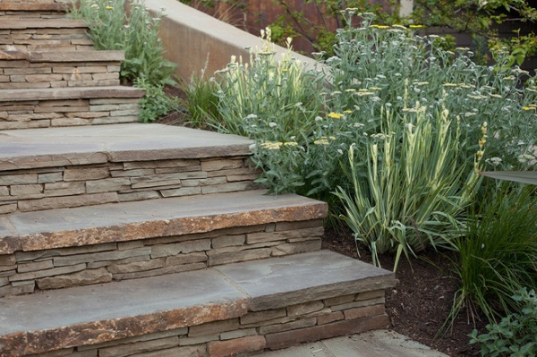 Traditional Landscape by Pedersen Associates