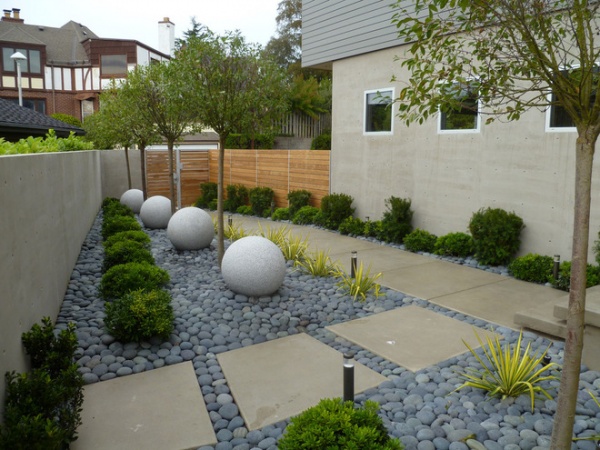 Contemporary Landscape by Folia Horticultural + Design