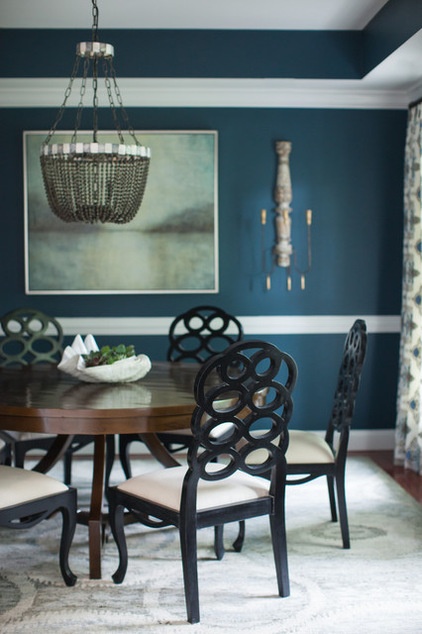 Traditional Dining Room by Elizabeth Reich