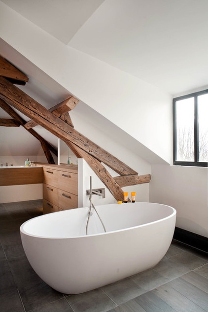 Contemporary Bathroom by Olivier Chabaud Architecte