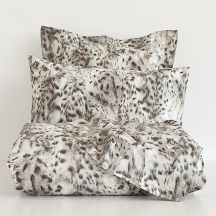 Contemporary Bedding by ZARA HOME