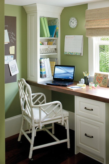 Eclectic Home Office by Jackson Cabinetry LLC