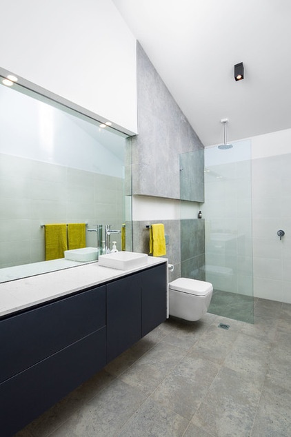 Contemporary Bathroom by Adam Dettrick Architects