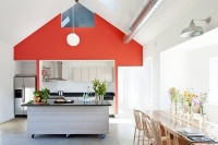 10 Reasons to Make a Splash With Tomato Red