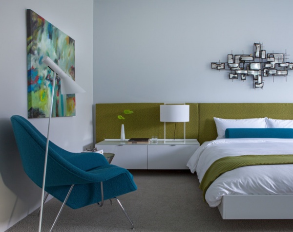 Houzz Tour: Primary Colors in Palm Springs