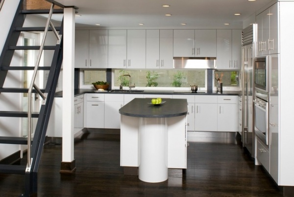 Contemporary Kitchen by HINGE Cabinetry & Furniture