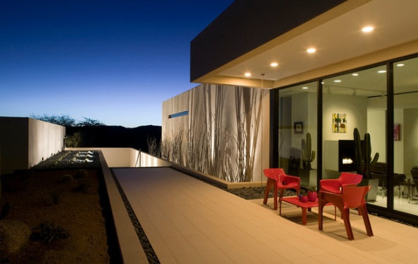 Modern Patio by 180 degrees