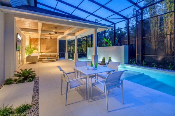 Contemporary Patio by DWY Landscape Architects