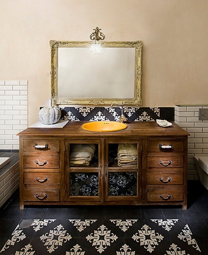 Rustic Bathroom by Elad Gonen