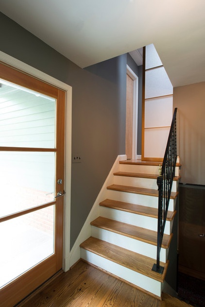 Transitional Entry by Rill Architects