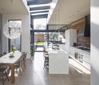 Houzz Tour: Home Expansion Lets the Sunshine In