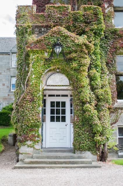 Traditional Exterior by Amelia Hallsworth Photography