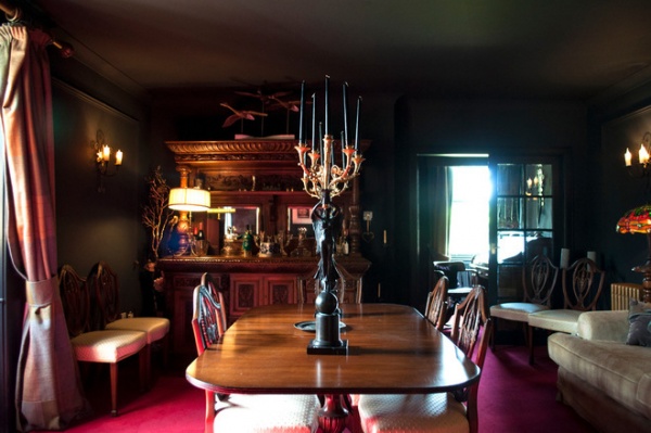 Traditional Dining Room by Amelia Hallsworth Photography