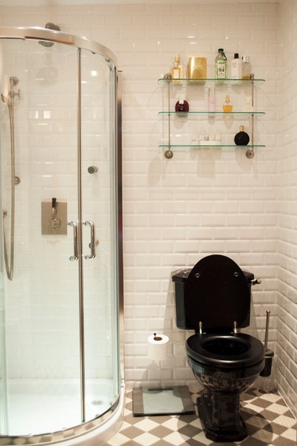 Traditional Bathroom by Amelia Hallsworth Photography