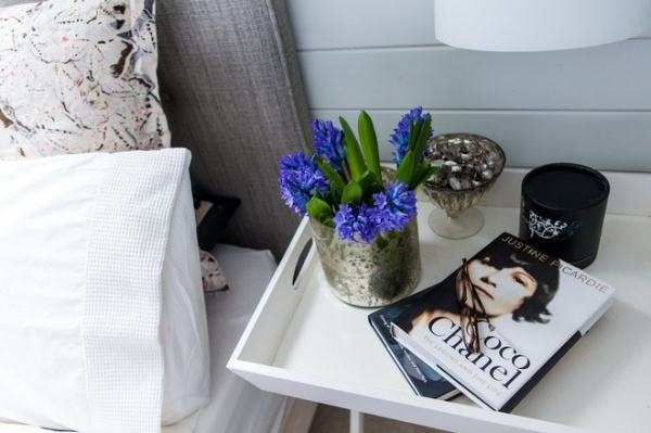 Midcentury Bedroom by Gabriel Holland Interior Design