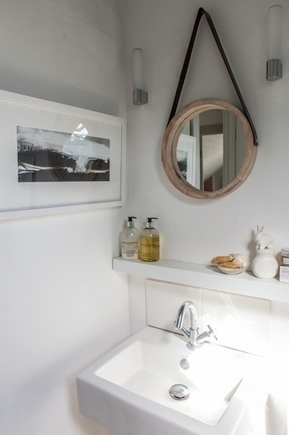 Midcentury Powder Room by Gabriel Holland Interior Design