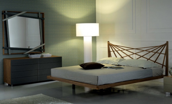 Contemporary Bedroom by RoomService 360