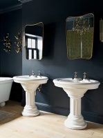 Black, White and Gold Add Up to Bathroom Design Heaven