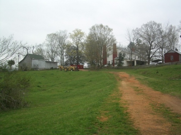 We Can Dream: A Bucolic Tennesse Farmhouse on 750 Acres